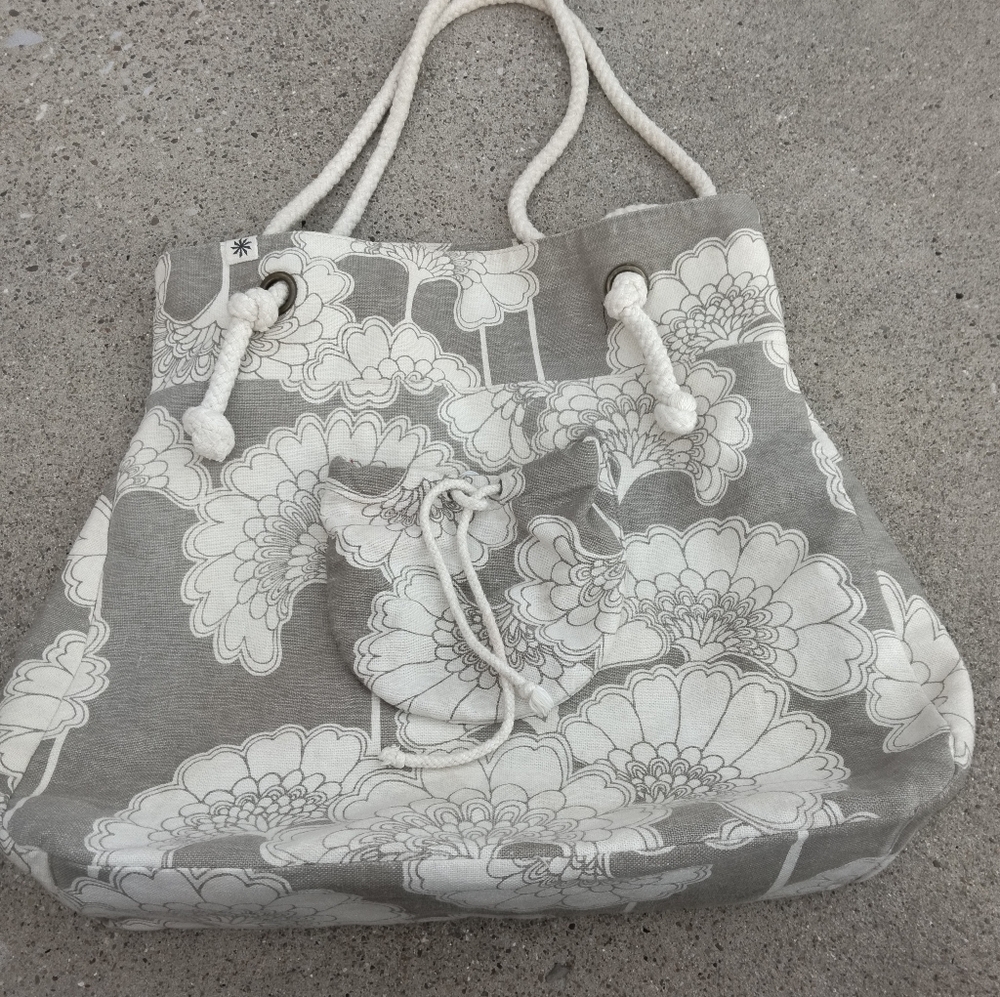 Floral Gray Tote Bag
